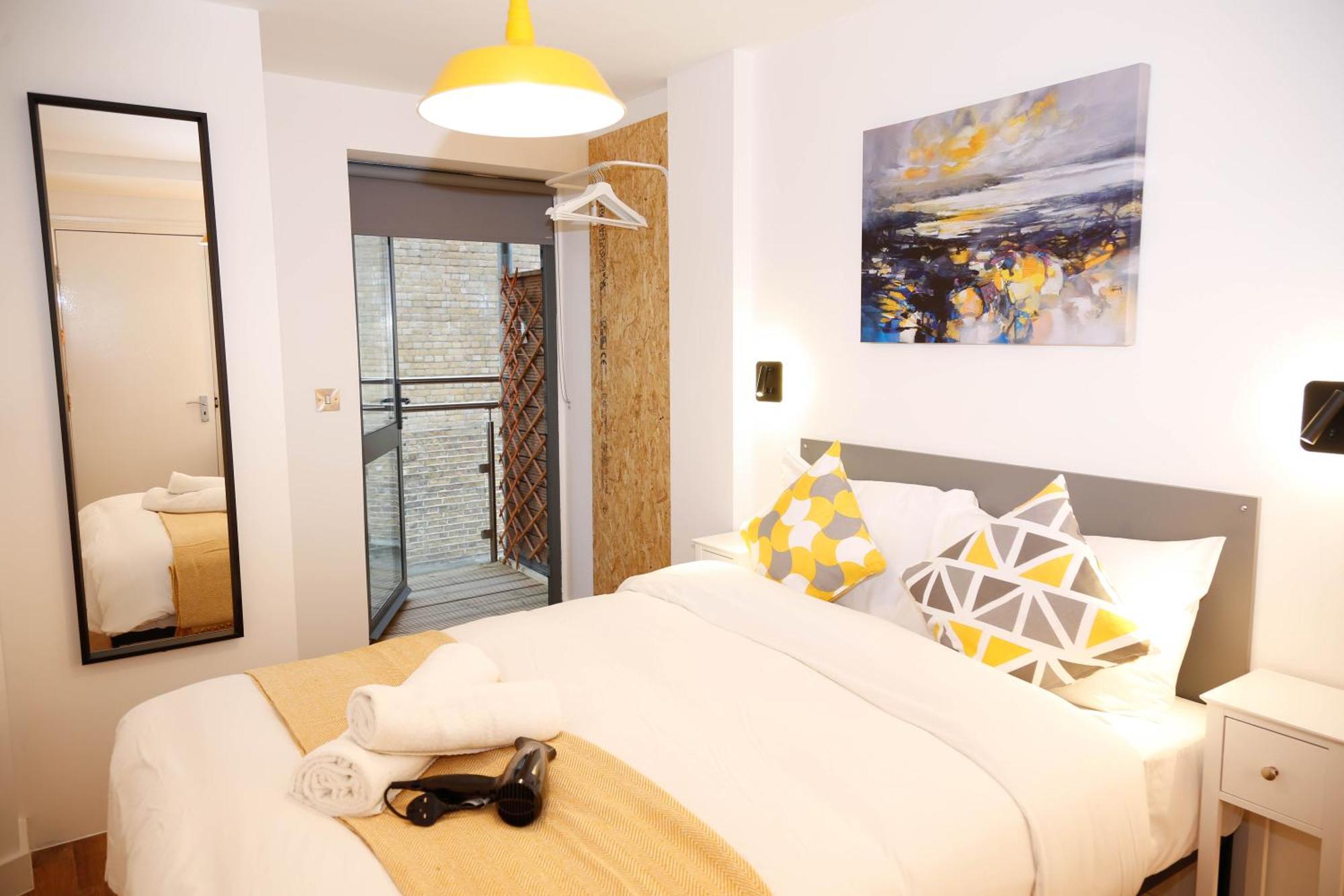 New Luxury Rooms In The Heart Of London Next To Shops, Cafes, Bars & Metro With Shared Bathrooms Extérieur photo