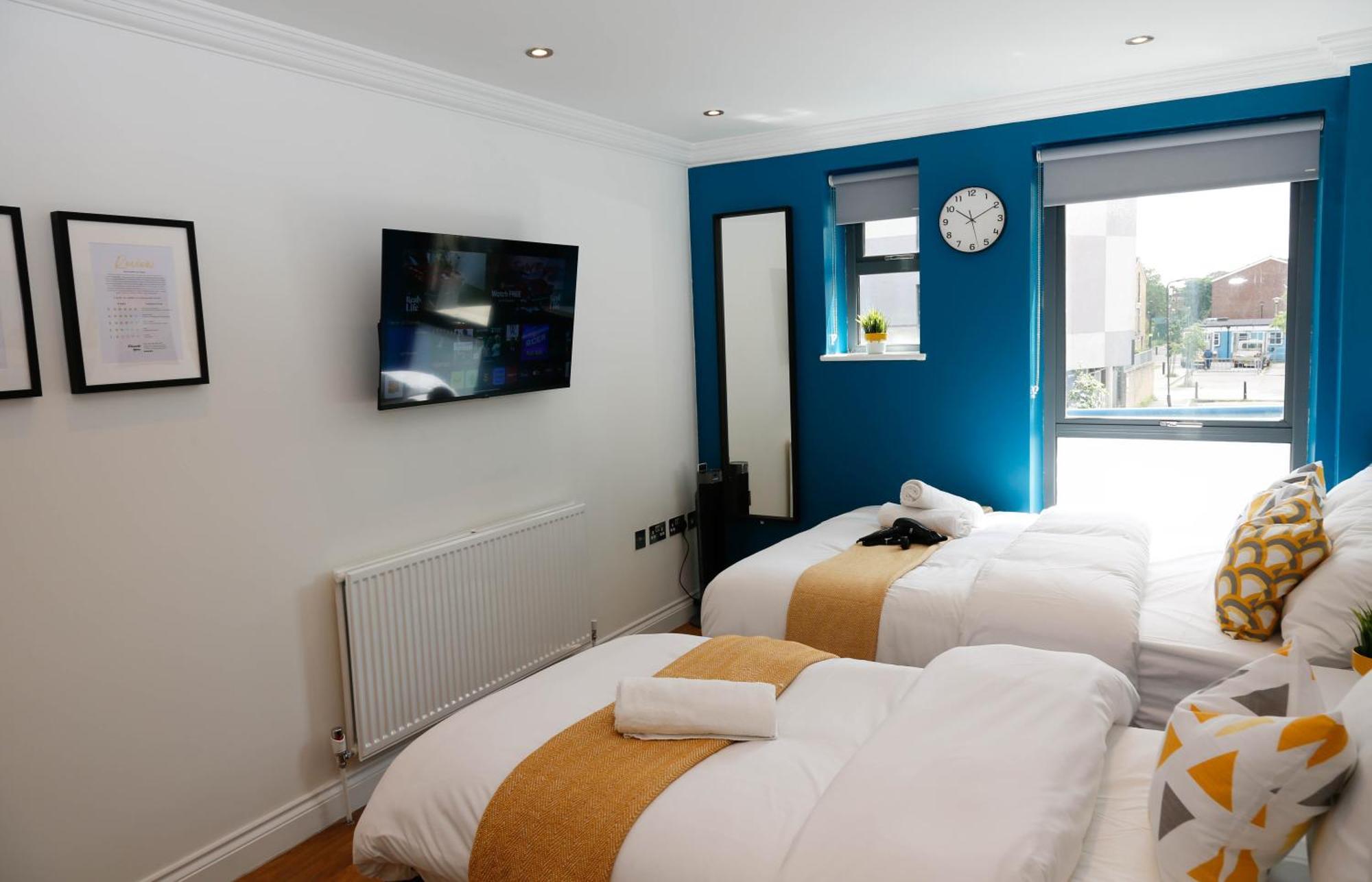 New Luxury Rooms In The Heart Of London Next To Shops, Cafes, Bars & Metro With Shared Bathrooms Extérieur photo