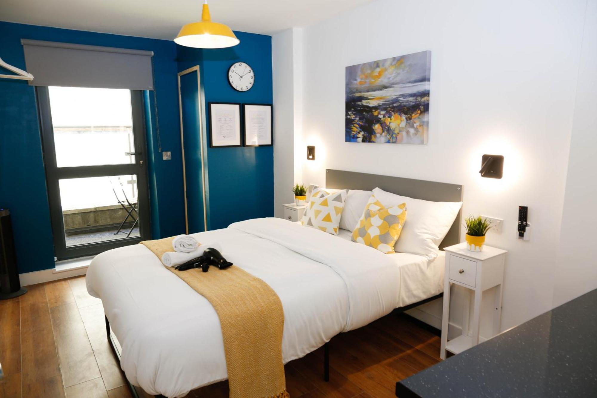 New Luxury Rooms In The Heart Of London Next To Shops, Cafes, Bars & Metro With Shared Bathrooms Extérieur photo