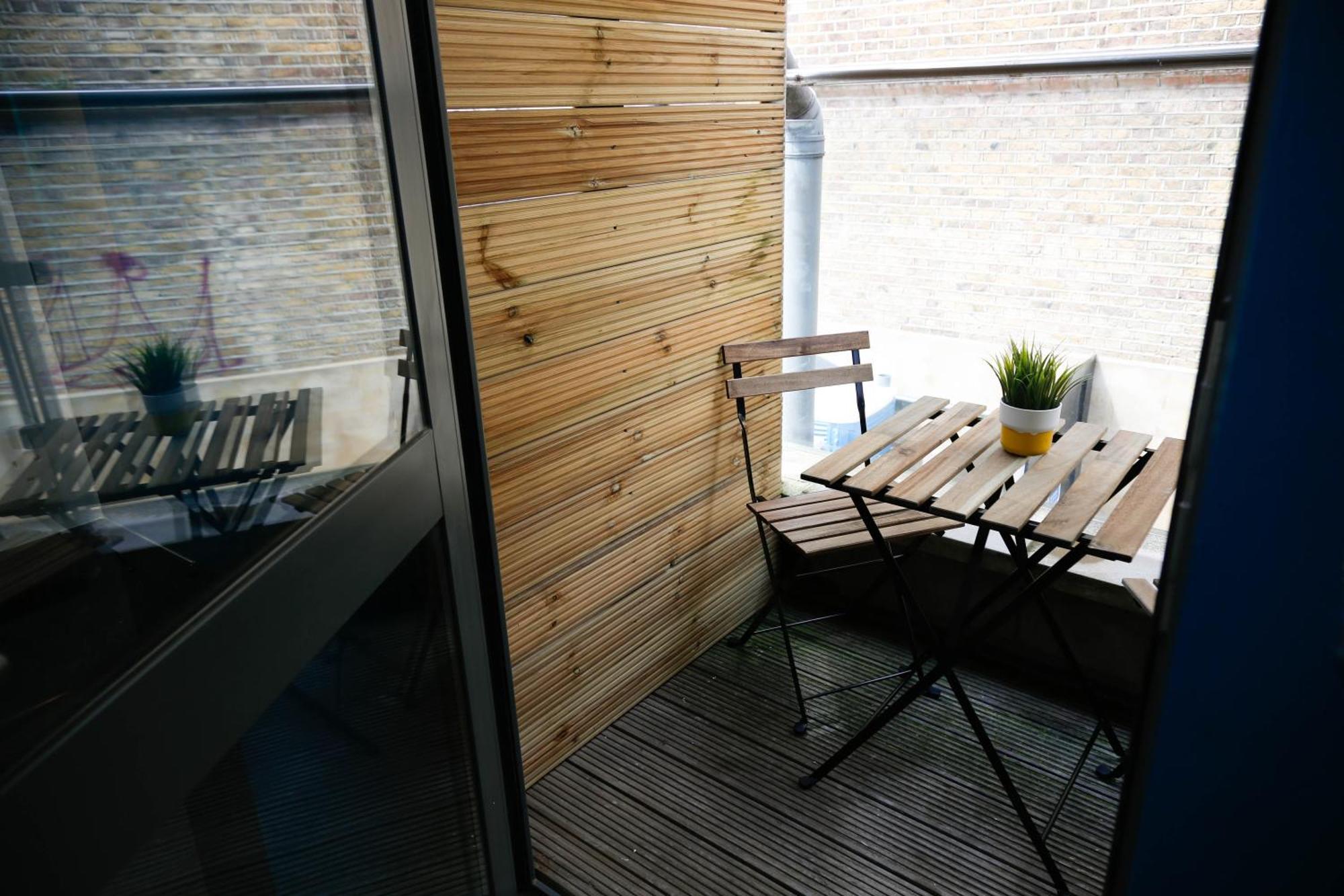 New Luxury Rooms In The Heart Of London Next To Shops, Cafes, Bars & Metro With Shared Bathrooms Extérieur photo