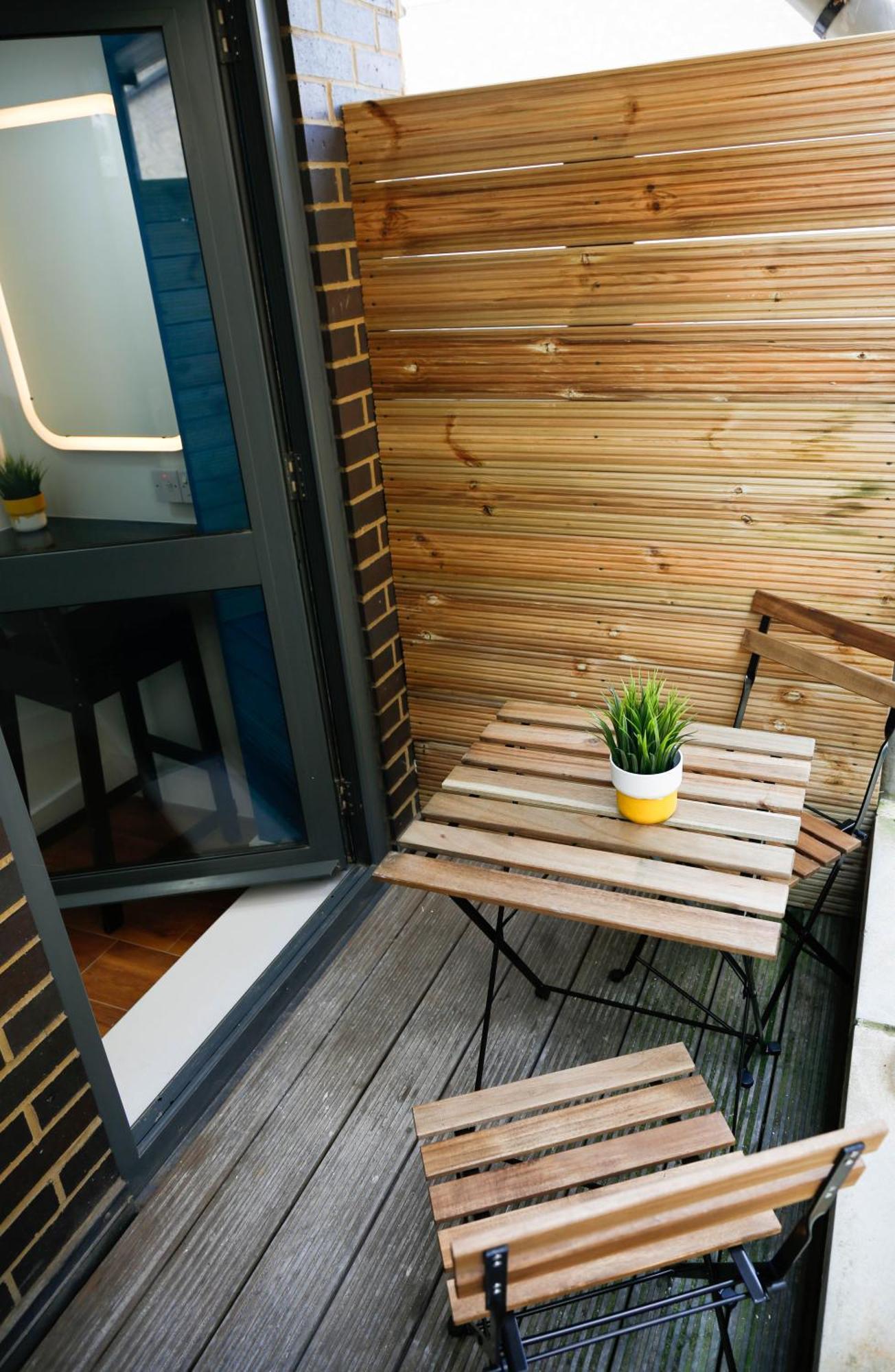 New Luxury Rooms In The Heart Of London Next To Shops, Cafes, Bars & Metro With Shared Bathrooms Extérieur photo