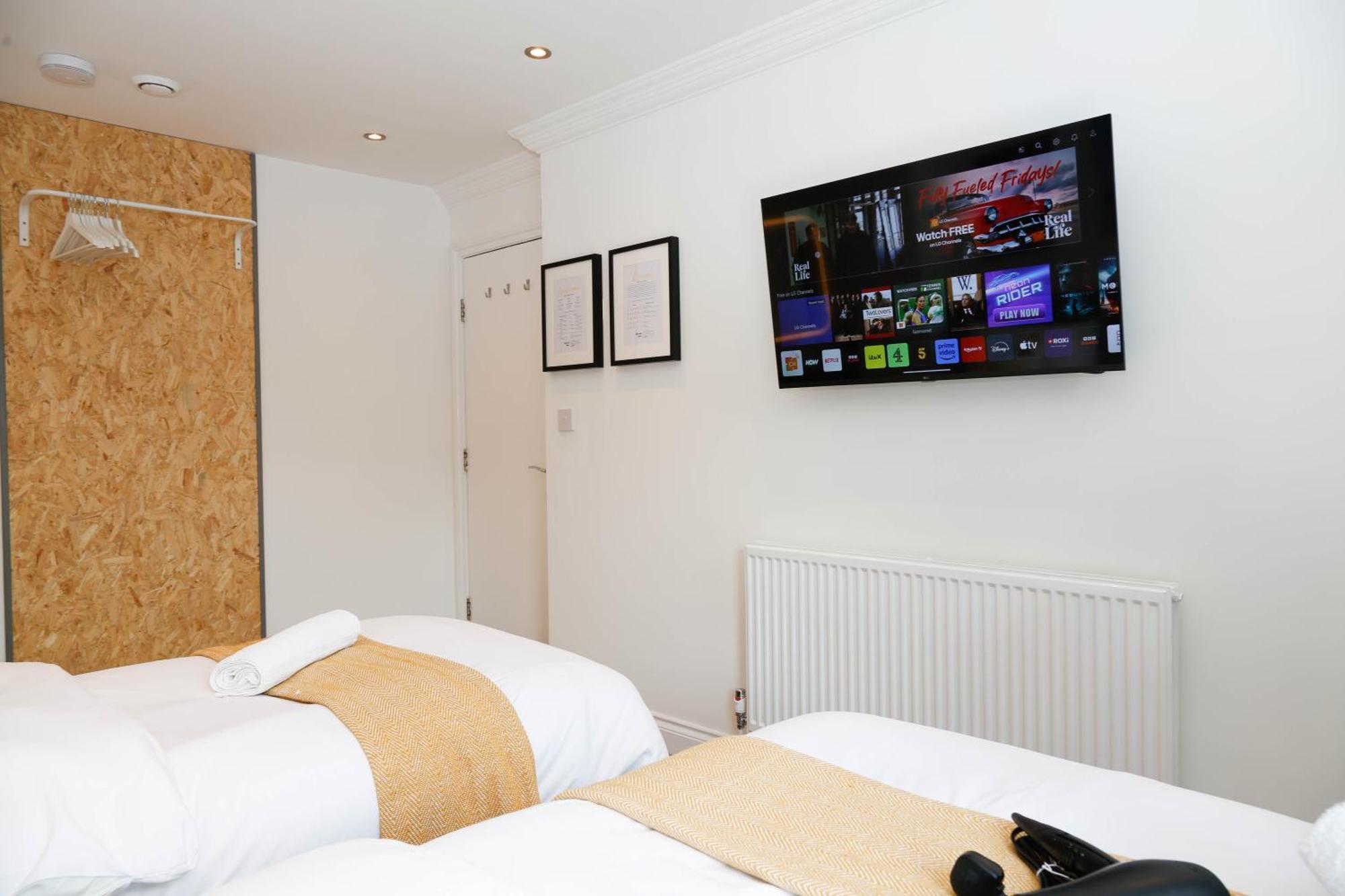 New Luxury Rooms In The Heart Of London Next To Shops, Cafes, Bars & Metro With Shared Bathrooms Extérieur photo